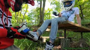 Наслаждение ДК друга, поношенные носки, ноги - Часть 1 (Полная версия  выйдет на ОФ через несколько недель)