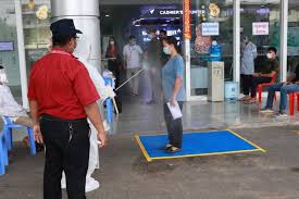 Đội bao gồm 5 thành viên: Chinh Phá»§ Campuchia Chá»n Bá»‡nh Viá»‡n Chá»£ Ráº«y Phnom Penh La NÆ¡i Ä'iá»u Trá»‹ Bá»‡nh Nhan Covid 19 Bao NgÆ°á»i Lao Ä'á»™ng