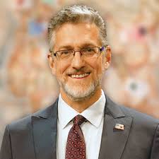 Amazon.com: Erik Davidson: books, biography, latest update