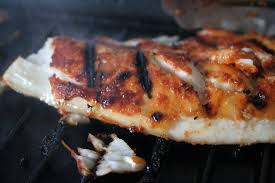 This recipe starts with white fish fillets (such as tilapia or cod) rubbed with a flavorful spice mixture and baked until tender and flaky. Blackened Tilapia Fish Tacos With Chipotle Aioli Sauce Recipe Food Fish Recipes Bueno Recipes