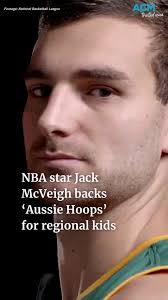 David Brehaut's Instagram, Twitter & Facebook