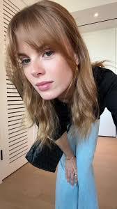 Caroline Crook's Instagram, Twitter & Facebook