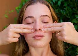 After reading a bit about them, i don't see any negative effects, but any type of gentle treatment of the face will move fluids whether with a tool or. Our Editor S Guide To Lymphatic Drainage Massage Reve En Vert