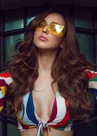 Résultat de recherche d'images pour "yanet garcia"