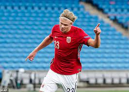 Haaland is chelsea's top target (photo by lars baron/getty images) Erling Haaland Heaps Praise On Martin Odegaard After Netting Norway Hat Trick In Win Over Romania Aktuelle Boulevard Nachrichten Und Fotogalerien Zu Stars Sternchen