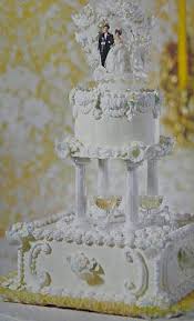 Wedding Cakes Have Certainly Evolved Over The Decades Just As Tastes And Styles Have I Wedding Cakes Vintage Fountain Wedding Cakes Vintage Wedding Cake Topper