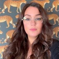 80+ perfiles de «Ria»