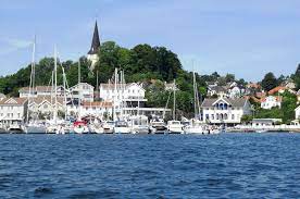 Grimstad (pronounced ˈɡrɪ̀mstɑ (listen)) is a municipality in agder county, norway. Grimstad Wikidata