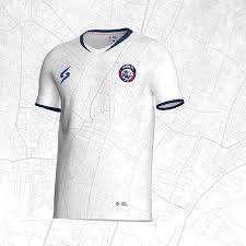 The club competes in the liga 1, the top flight of football in indonesia. Mengusung Tema Land Of Fighter Arema Fc Rilis Desain Jersey Tandang Untuk Liga 1 2021 Indonesia Bola Com