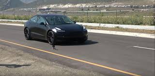 How many horsepower (hp) does a 2017 tesla model s p100d have? Tesla Model 3 Performance Rips 0 60 Mph In Blistering 3 18 Seconds On 100 Battery State Of Charge