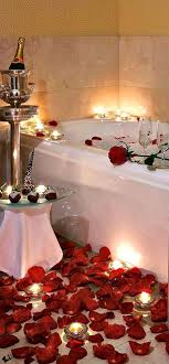 How To Decorate Bedroom For Romantic Night Bedroom Designs For Newly Married Couples Romantic Bedroom Ideas Romantic Bath Rose Petal Bath Romantic Night