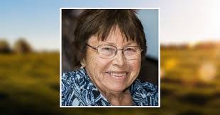 Ruth Severson's Instagram, Twitter & Facebook