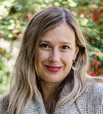 Stephanie Mcbride's Instagram, Twitter & Facebook