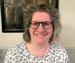 Amy Stuber's Instagram, Twitter & Facebook