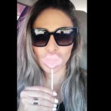 Valenzuela and his wife linda reside in los angeles and have four children, ricky, fernando jr., linda and maria fernanda. Peroparaquecontestas Tiktok Hashtag