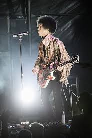 Some conspiracy theorists say that cobain took his own life at the age of 27 just so he can join the mysterious club of 27 (famous people dying at 27 years old). Celebrity Last Names One Named Celebrities