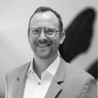 20+ "Julian Bender" profiles