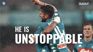 Latest on napoli midfielder dries mertens including news, stats, videos, highlights and more on espn. Video Dries Mertens Napoli S Record Scorer