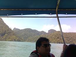 Dayang bunting is the second largest island in langawi's cluster of 99 islands. Kisah Seram Pulau Dayang Bunting Dedaun Alam Lagenda Dalam Taman Part 2 Lagenda Disebalik Nama Pulau Dan Tasik Dayang Bunting Wahyu Sayu