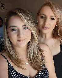 Esther Muñoz (@essygg) • Instagram photos and videos