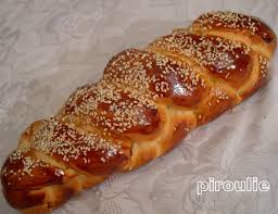 Technique En Photos Et Video Pour Tresse A 5 Branches Pour Brioche Et Hallah Patisseries Et Gourmandises Hallah Patisserie Gourmandise