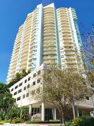 Market analyst david siddons discusses the top 10 condos of the moment and explains why these are the best of the best. Metropolitan Brickell Condos Sales Rentals 2475 Brickell Ave Miami Fl 33129