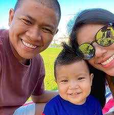 Betty rahmad berang dikecam menyanyi ketika hamil. It Was Fun Rasanya Kak Betty Rahmad And Me Paling Kertu Nora Danish Berita Kopak Cc