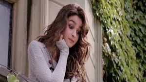 We've gathered more than 5 million images uploaded by our users and sorted them by the most popular ones. Alia Bhatt In Shaandaar Bollywood Movie Hd Wallpaper Hd Wallpapers