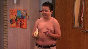 Gibby knew exactly how weird he was, and always wholeheartedly embraced it. Parratv Besef Gibby Van Icarly Nickelodeon Is Nu Een Facebook