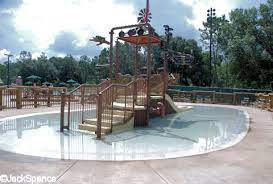 They're located near the fort wilderness campsites on 750 acres of pine and cypress forest. Fort Wilderness Swimming Pool Update Allears Net