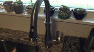kitchen faucet water pressure on