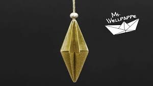 Weitere ideen zu weihnachtsbaumschmuck basteln, weihnachtsbasteln christbaumschmuck basteln geht auch mit kleinen kinder | familie.de. Christbaumschmuck Basteln Mit Papier Zu Weihnachten Origami Weihnachtsdeko Selber Basteln Youtube