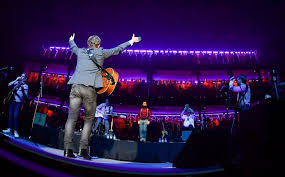 Cédric wil niets aan het toeval overlaten voor de nieuwe controle van de voedselinspectie. Lotto Arena Bart Peeters