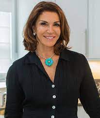 Love It Or List It Cast Bios Hilary Farr David Visentin Hgtv Ca