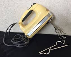 kitchenaid hand mixer 7 speed yellow w
