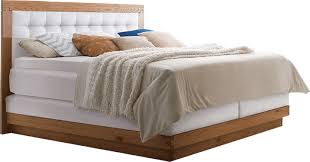 Seit über 60 jahren ist das schweizer unternehmen hasena ein angesehener hersteller hochwertiger bettsysteme, die sich individuell variieren lassen. Hasena Massica Rocc Boxspringbett Im Experten Check