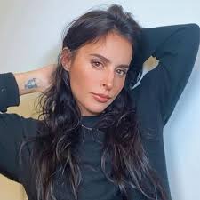 Randi Collins (@playbrows) • Threads, Say more