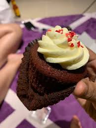 After hearing so much about twelve cupcakes, i was finally here last friday to buy them! Twelve Cupcakes Singapore 1 Jurong West Central 2 03 23 Jurong Pnt Jurong West Central Restaurant Reviews Photos Tripadvisor