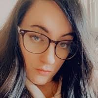 Nicole Bertelli's Instagram, Twitter & Facebook