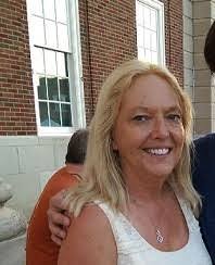 Stacey Hall's Instagram, Twitter & Facebook