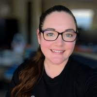 100+ perfiles de «Lucht»