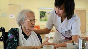 Syarat utamanya adalah memiliki sertifikat b1 jadi bukan hanya bahasa jerman dasar saja. Lowongan Kerja Singapura Sebagai Perawat Jompo Pjtki Resmi