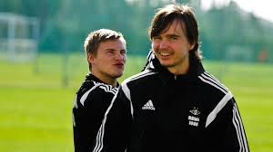 Jonas svensson plays for eredivisie team az and the norway national team in pro evolution soccer 2021. Ole Kristian Selnaes Og Jonas Svensson Startseite Facebook