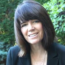 Elizabeth Danforth (@TiztheLiz)