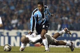 Maybe you would like to learn more about one of these? Em Busca Do Tetra Na Liberta Veja O Historico Do Gremio Nesse Seculo Lance