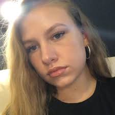 Yasmine Freeman (@yas_catherine)