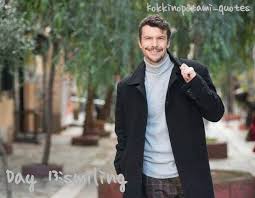 Ο ιωάννης μεταξάς ήταν έλληνας πολιτικός, στρατιωτικός και δικτάτορας. Iwannhs Papazhshs Turtle Neck Fashion Jackets