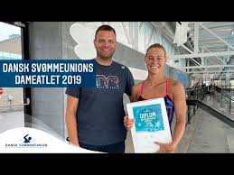 Det kan du læse mere om her. Pernille Blume Modtager Dansk Svommeunions Dameatlet Pris Youtube