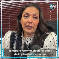 Jiménez, Chih.- Los restos del matrimonio integrado por Yolanda Méndez  Barraza y Francisco Javier Mares Muñoz, que perdieron la vida en el  accidente carretero, son velados en la Capilla Calzada de Funerales