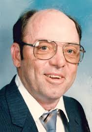 Larry F Klaus — Pollock-Randall Funeral Home